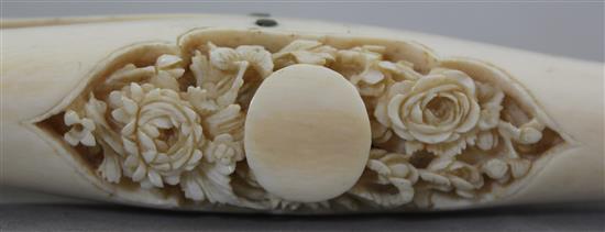 A pair of Chinese export ivory glove stretchers, late 19th century, 26.5cm